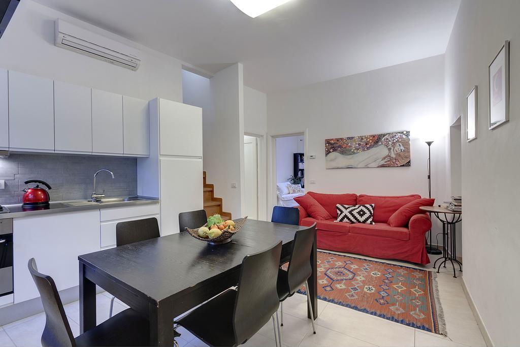 Anticafirenze Apartment Bagian luar foto