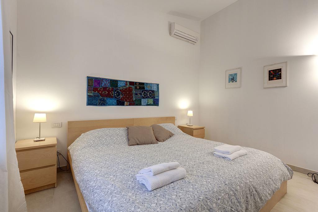 Anticafirenze Apartment Bagian luar foto