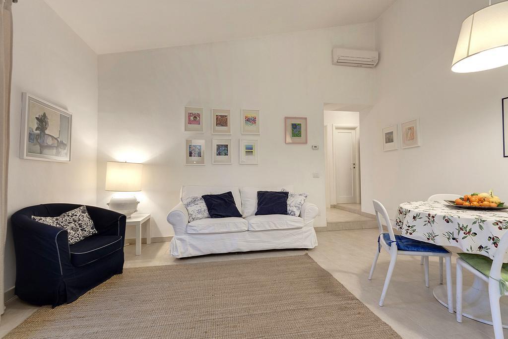 Anticafirenze Apartment Bagian luar foto