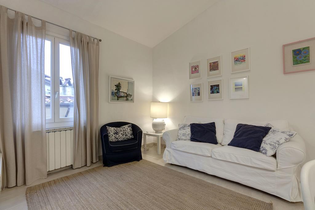 Anticafirenze Apartment Bagian luar foto