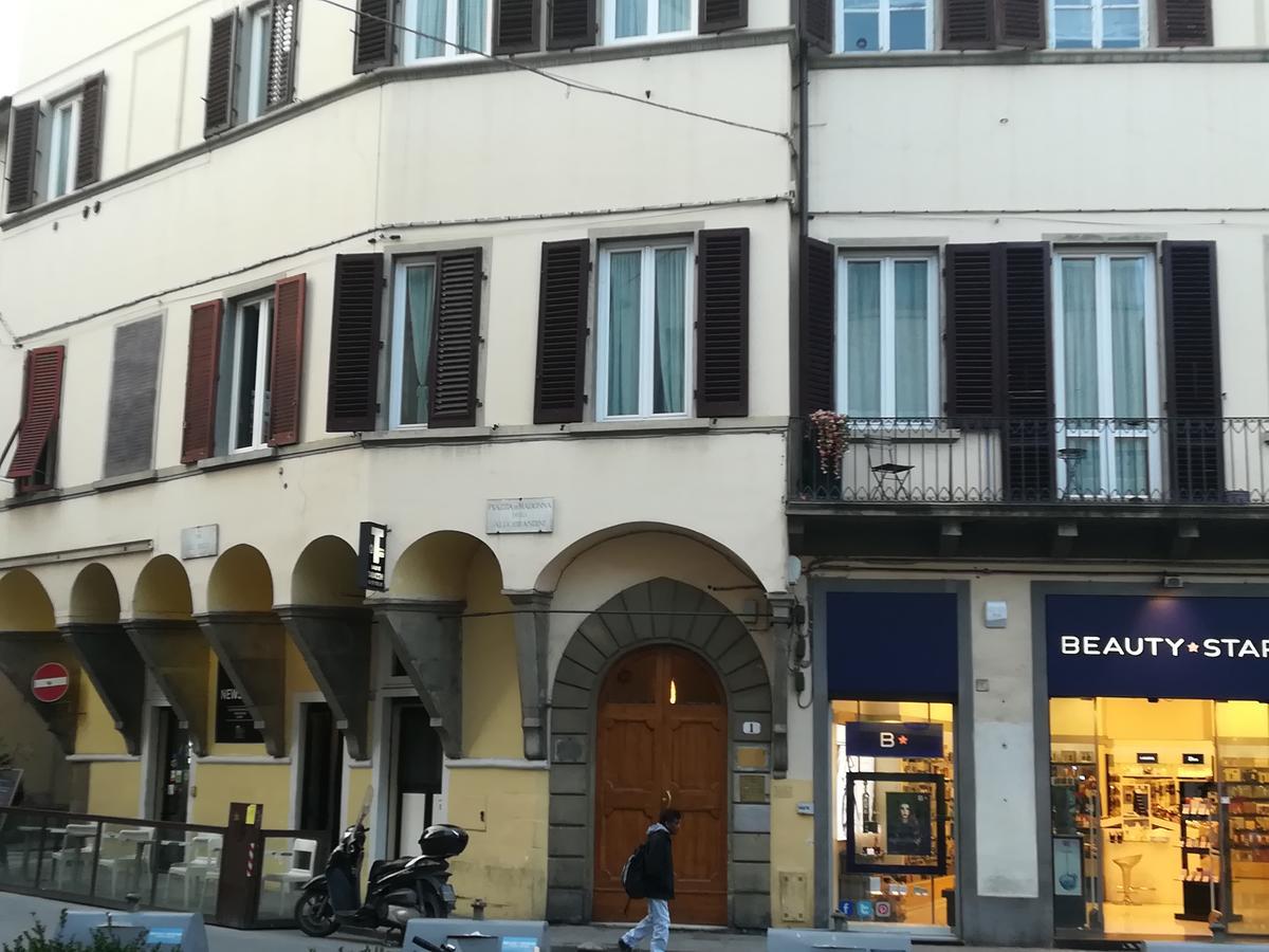Anticafirenze Apartment Bagian luar foto